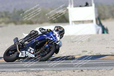 media/Dec-06-2025-CVMA (Sat) [[4a896cc04c]]/Race 4-Formula Middleweight/